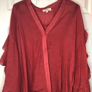 Umgee ruffle sleeve blouse